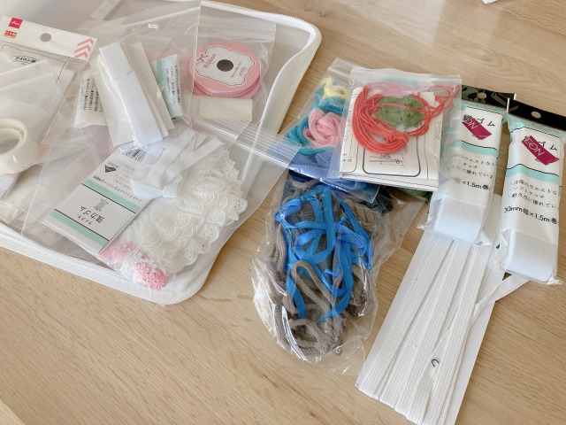 はぎれ布、ボタン、裁縫アイテム、ラッピング用品