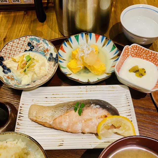 堺筋本町『八百屋とごはん むかい』 スタート定食