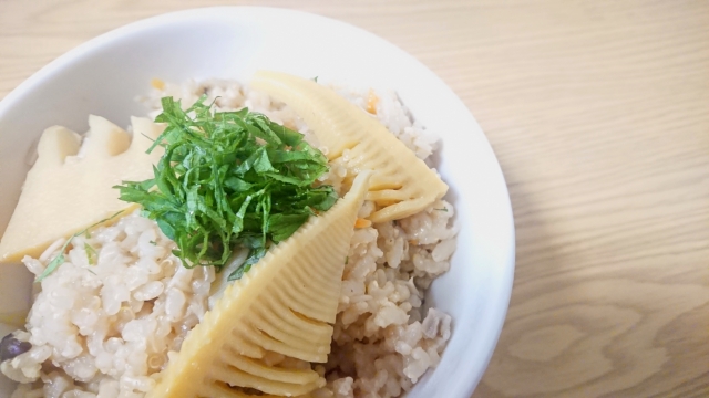 タケノコご飯