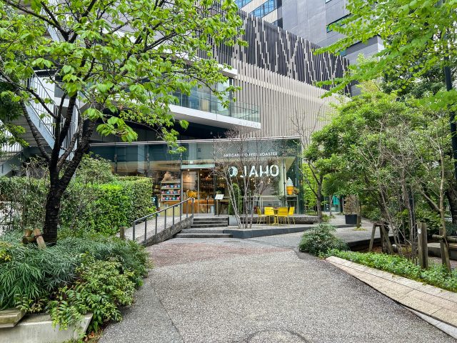 田町「Jaho Coffee Roaster & Wine Bar」外観
