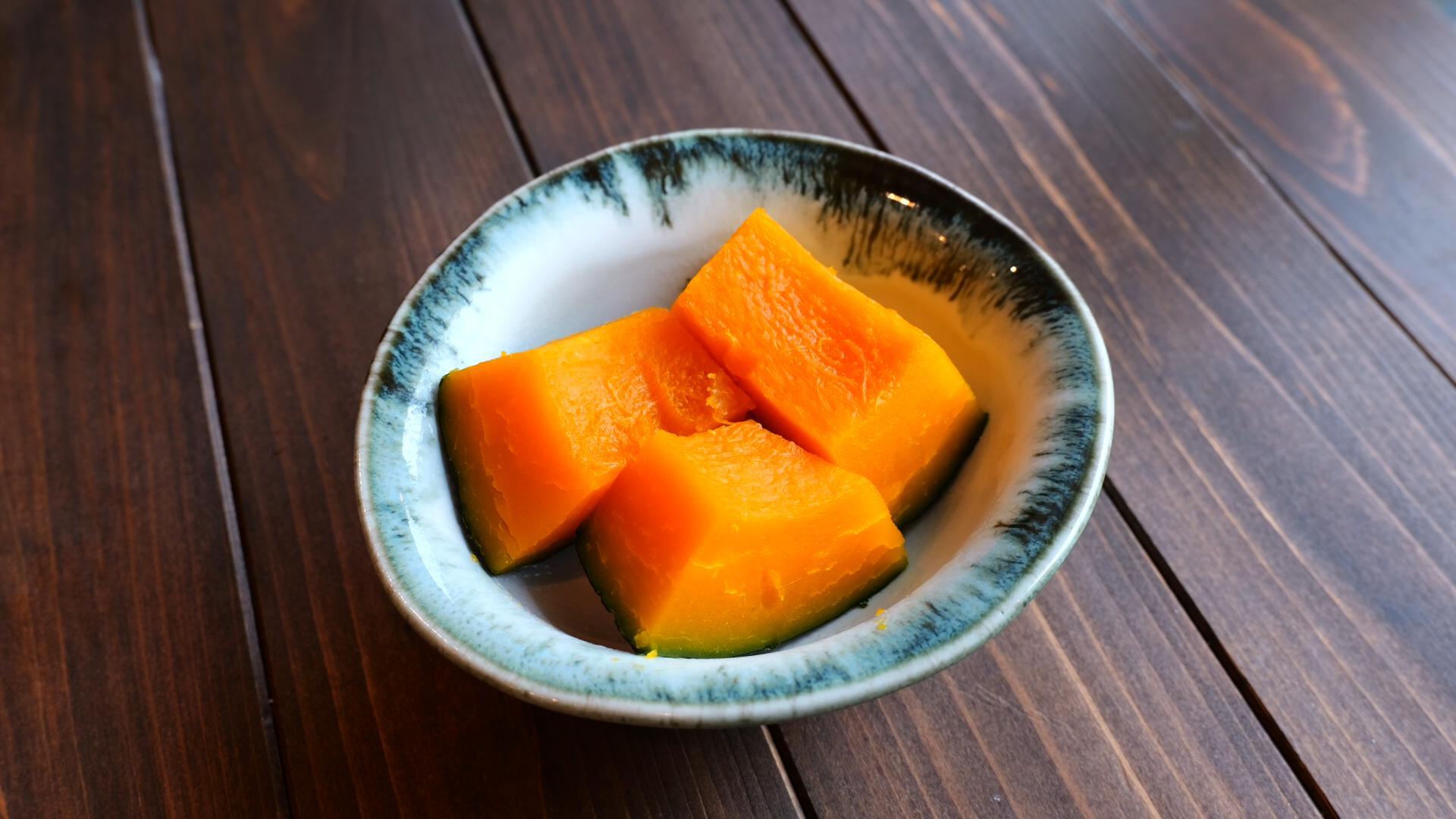 調味料は「塩だけ」！甘くて濃厚「塩かぼちゃ」の作り方