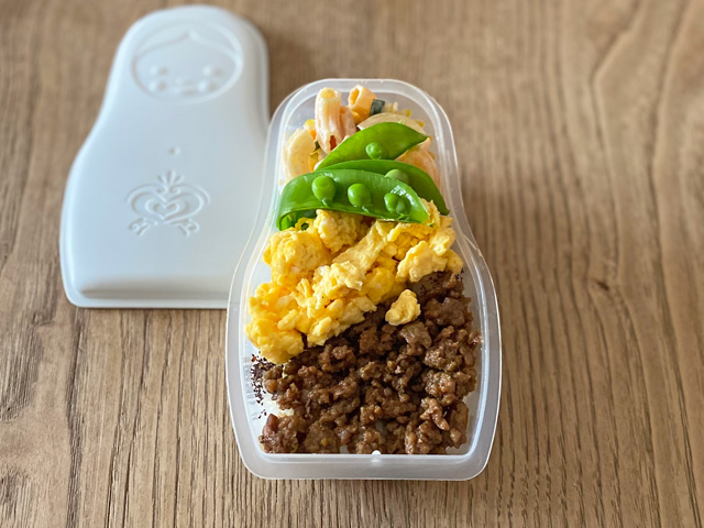 お弁当箱