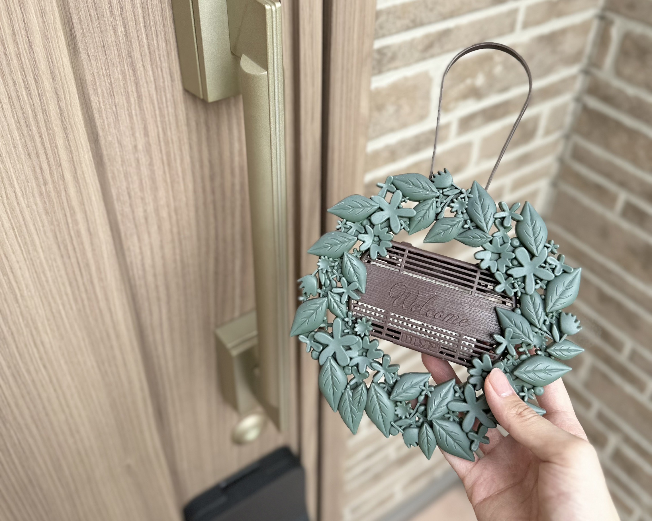 夏の害虫をブロック！玄関＆ベランダ掃除・対策のコツ