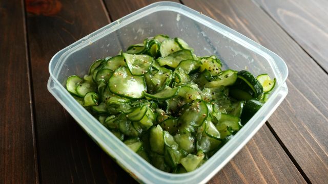 簡単「塩だれきゅうり」