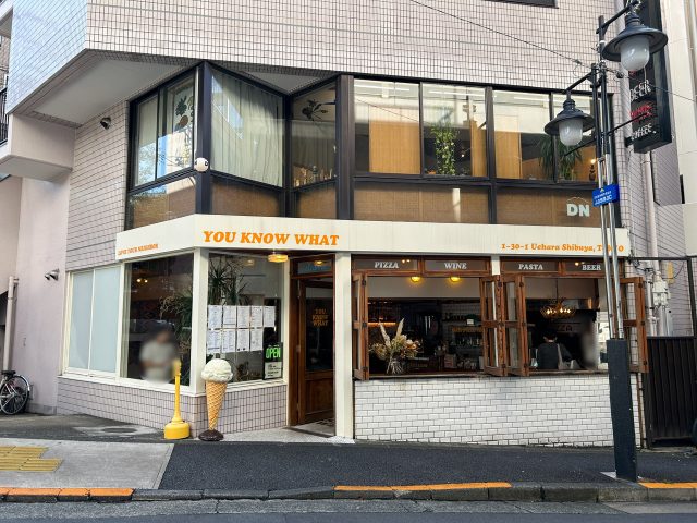 YOU KNOW WHAT 外観