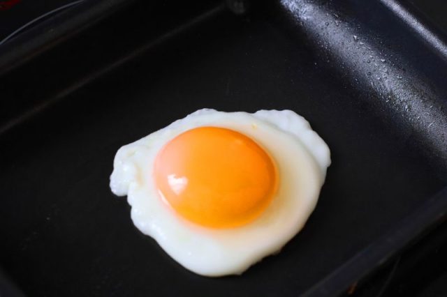 目玉焼き