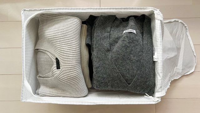 IKEA《STUK》ストゥーク にしまった洋服