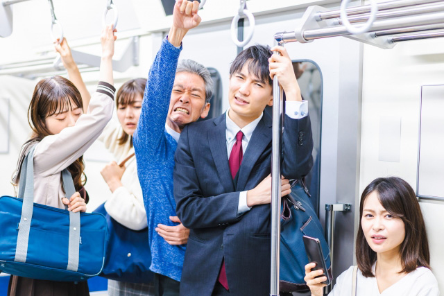 「すし詰め状態」を英語で言うと？