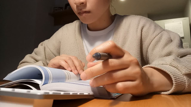 勉強をするMizukiさん