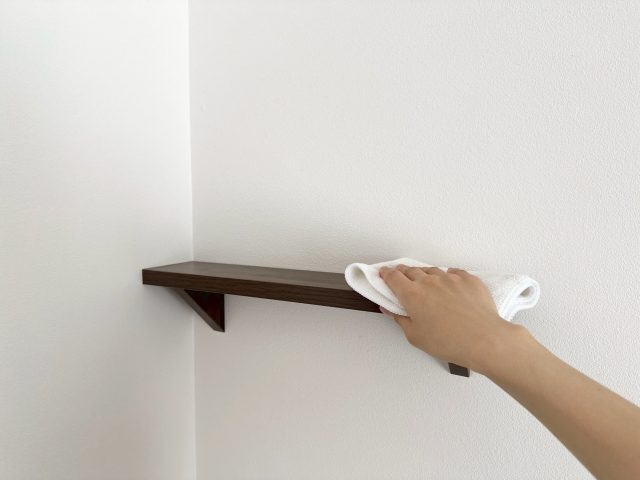 棚の拭き掃除
