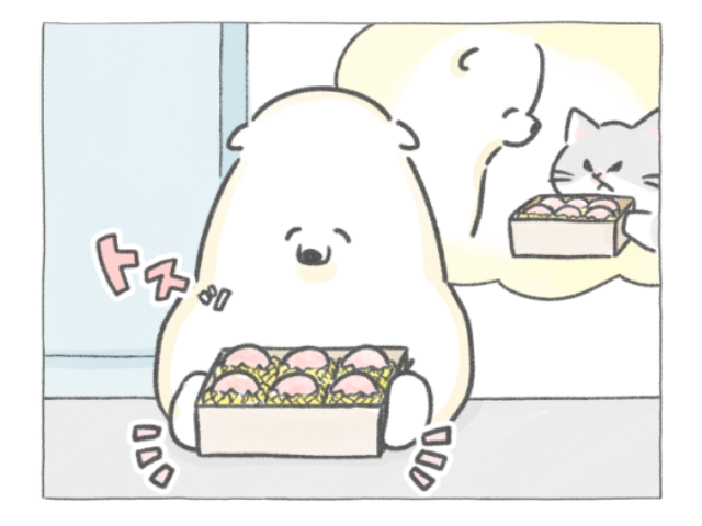 【四コマ漫画】ほっこり“ひと手間”♪桃の食べ頃チェックに全力なクマシローの朝