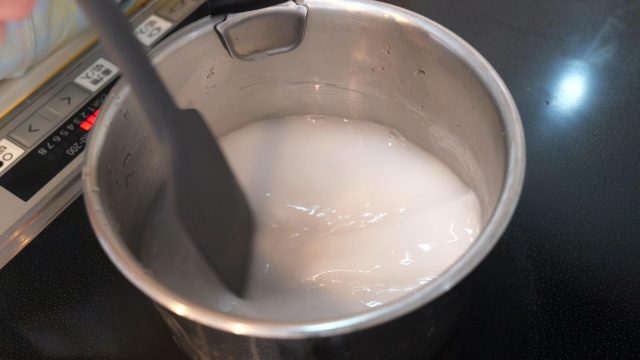 片栗粉　鍋