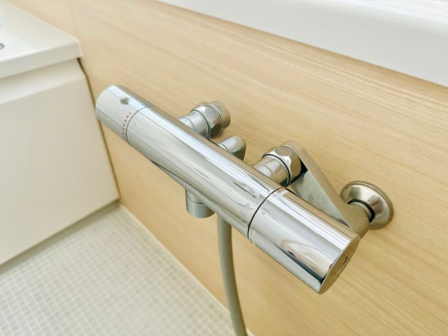 お風呂場の蛇口