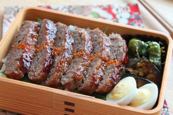 やわらかステーキ丼弁当