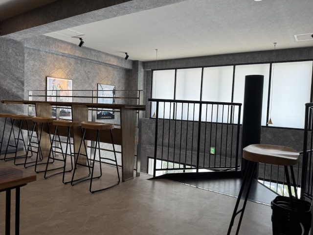 EINS coffee 店内