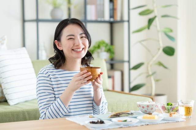 体の中からすっきり♪毎日続けたい簡単「腸活習慣」3選