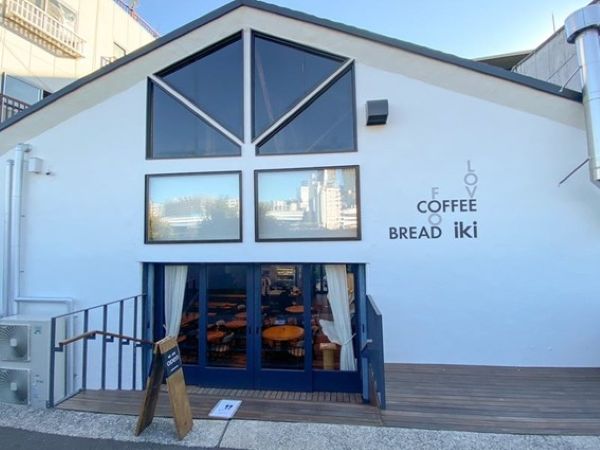 iki Roastery & Eatery（イキロースタリーアンドイータリー）の外観