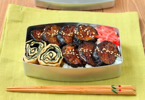 手間をかけたくない朝に◎簡単「のっけるだけ」お弁当レシピ3つ