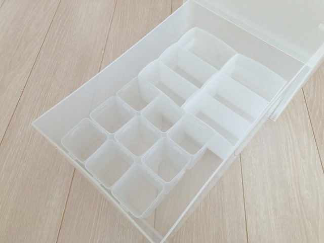 引き出しの中