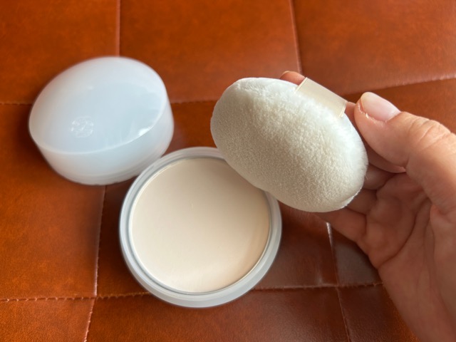 SHISEIDO ベネフィアンス ブライトニング スキンケアパウダー