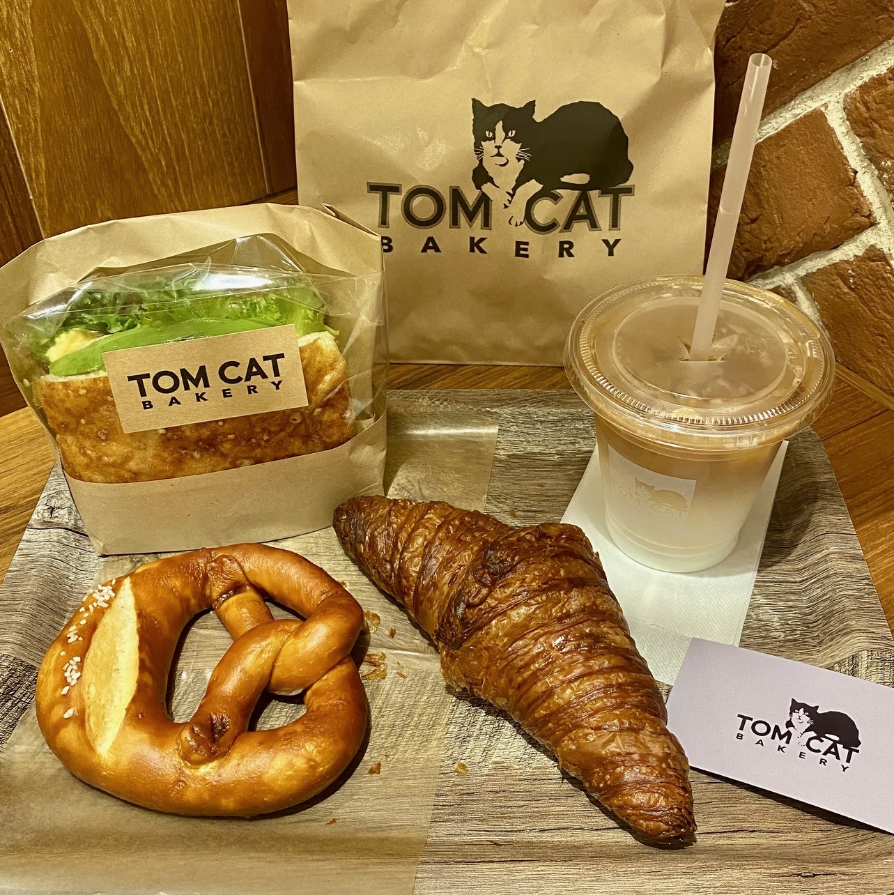 【大阪・梅田】プレッチェルが絶品！本格NYベーカリーで焼きたてパンモーニング@TOM CAT BAKERY 大阪店