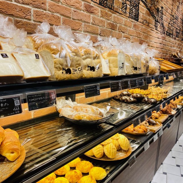 TOM CAT BAKERY 店内パン