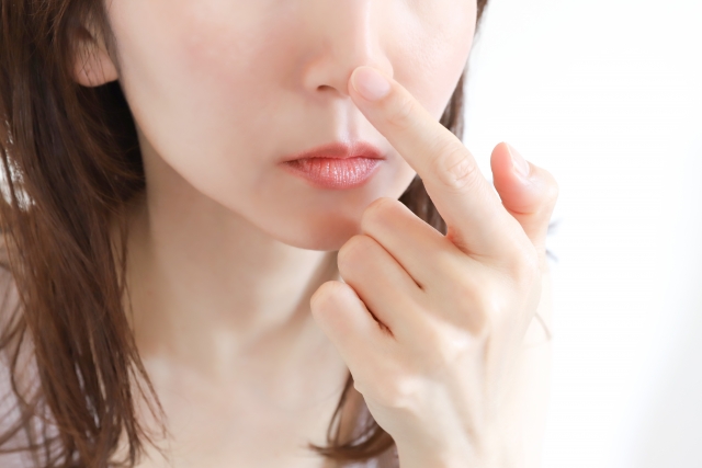 開き・黒ずみ・毛穴落ちに！冬の「毛穴悩み」解消アイデア3選