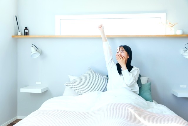 睡眠後の女性