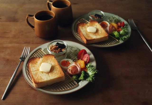 パンとコーヒーが欠かせない、わたしの朝ごはん。あるとうれしい作り置き3つ