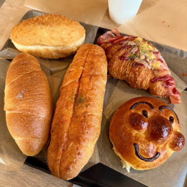 購入した5種類のパン
