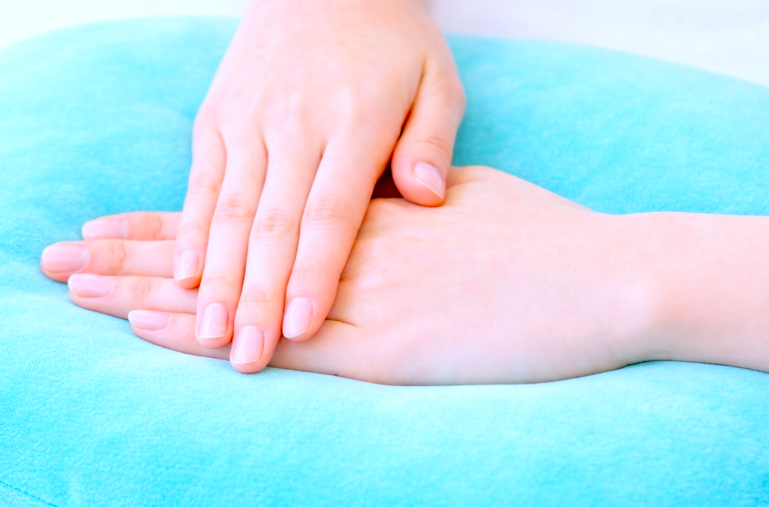 腸が変わると、毎日が変わる。半年の腸活まとめと、手の温もりから始まる新しい一歩