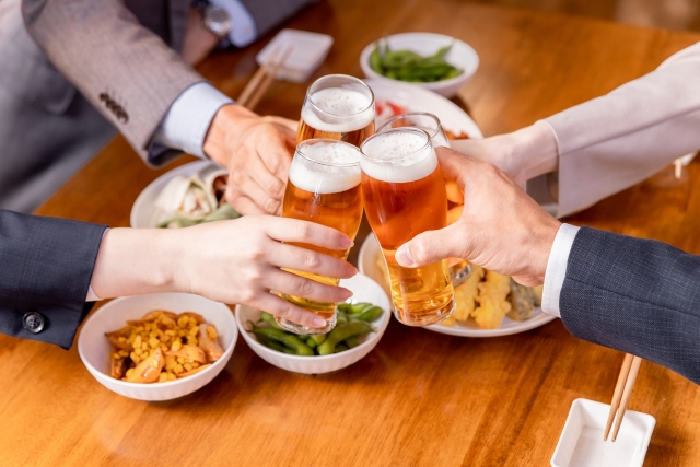 忘年会・新年会シーズンの腸活に！お酒と上手に付き合う方法4選
