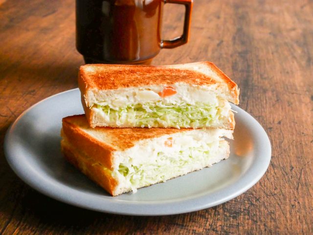 朝5分ほどでパパッと作れる！「ホットサンド」朝ごはんレシピ3選