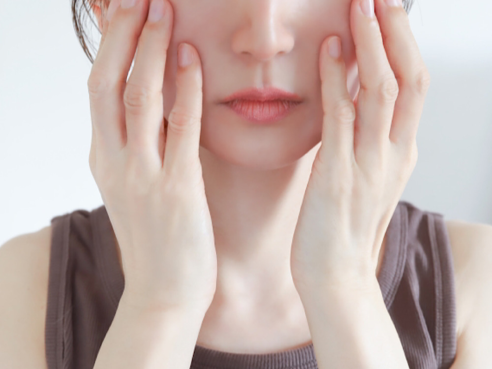 ニキビ、吹き出物…。大人の肌荒れ時に見直したいおすすめスキンケア