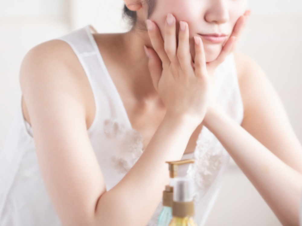 老け見えの原因？大人の「朝スキンケア」NG習慣
