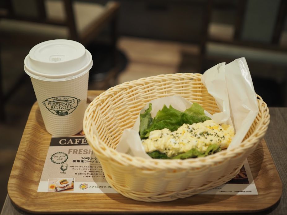 510円で大満足！朝のフレッシュネスバーガー「タマゴサラダドッグセット」は必食