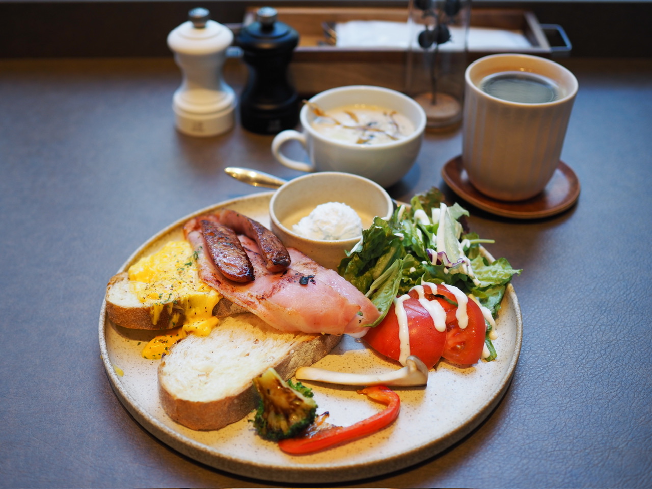 【日本橋】四季を感じる空間で朝食を愉しむ「SiKiTO CAFE」モーニング