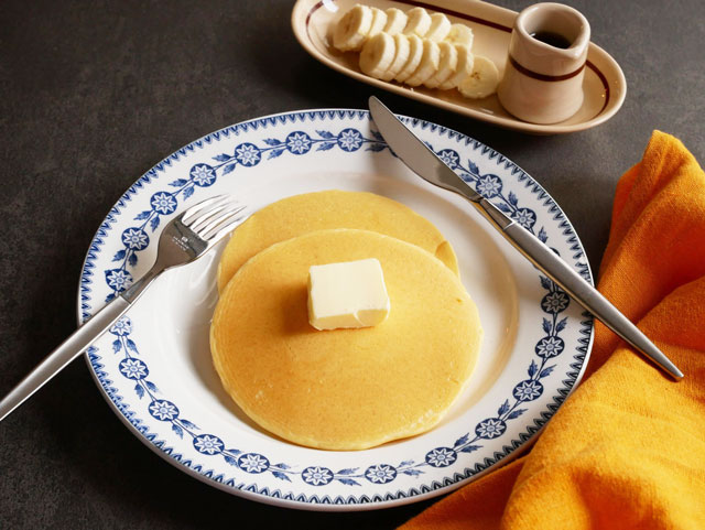 「これ、毎週作っちゃう」混ぜて焼くだけ！ホットケーキ朝ごはんレシピ3選