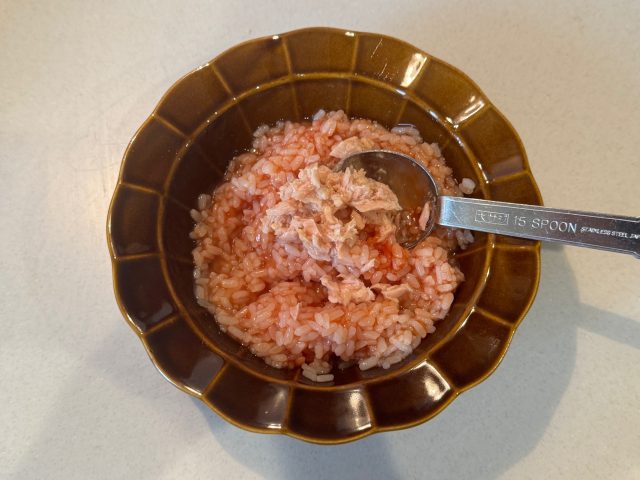 ご飯を混ぜる