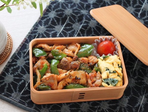 「秒でぺろり」食感が楽しい！ピーマンのお弁当レシピ3つ