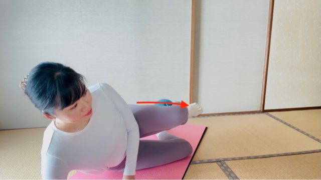 「股関節スムーズ」ピラティス