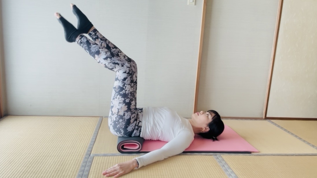 朝30秒でぽっこりお腹対策！簡単コアピラティス