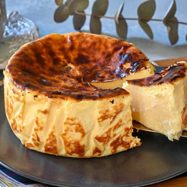 CACIORI_熟成バスクチーズケーキ