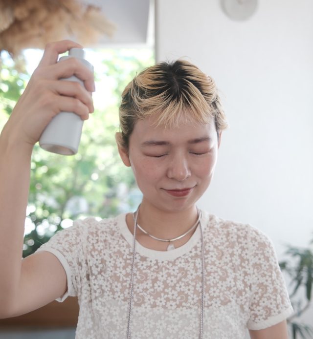 髪のパサつき・広がり対策に！春の美髪ケア3つ