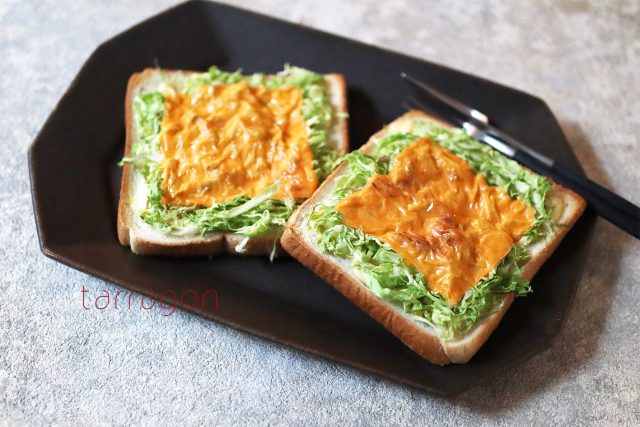 のせる具材は2つだけ！簡単「トースト朝ごはん」レシピ3選