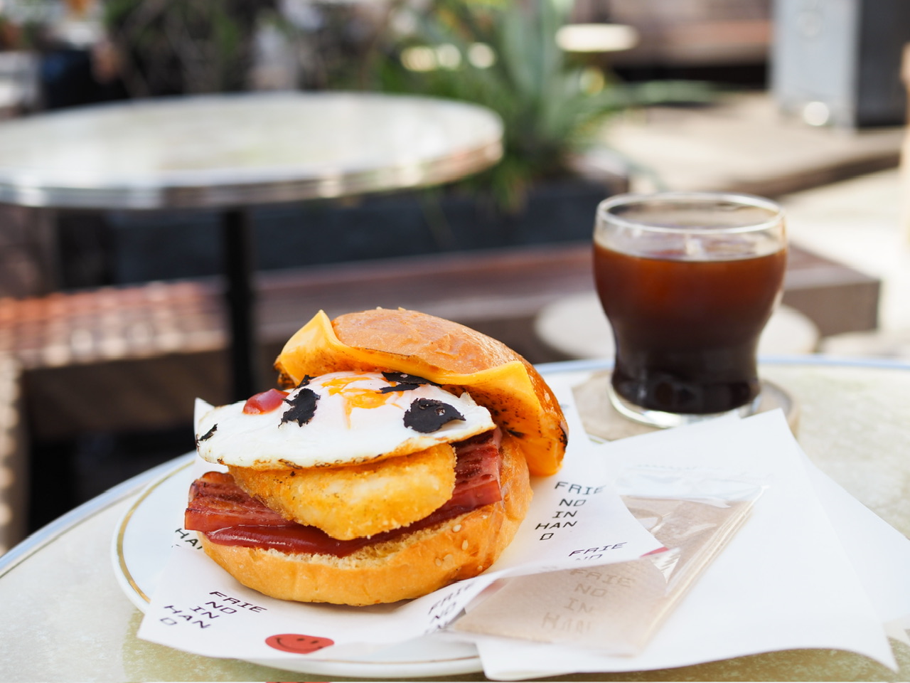 【表参道】朝9時オープン！開放感たっぷりのルーフトップカフェ「Friend in Hand」