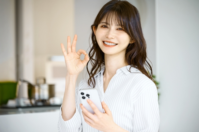 急な予定変更でもご機嫌に！印象美人が使う「最初の一言」