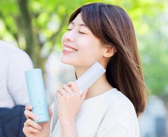 朝から夕方まで、冷たさ約16時間キープ！ピーコックの「ミニアイスパック（氷のう）」を使ってみた