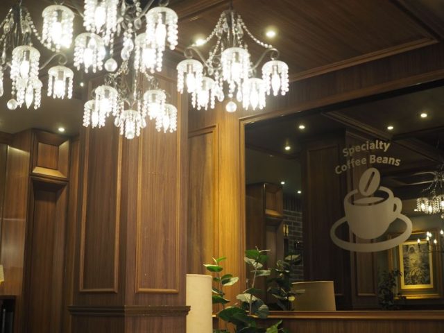 ドトール珈琲農園店内