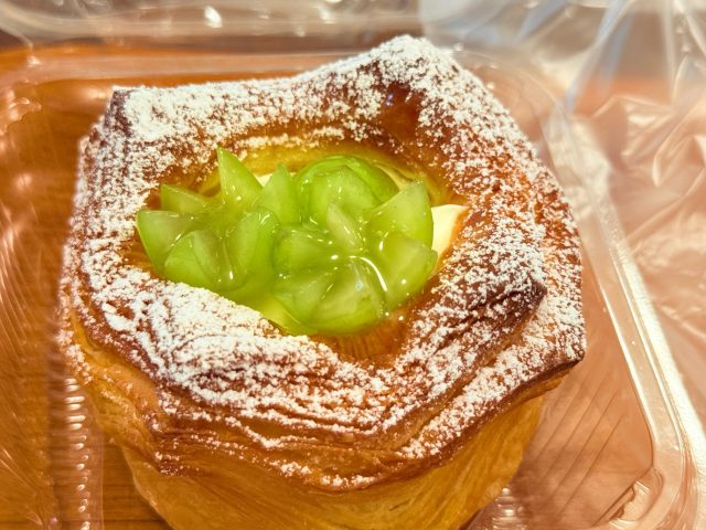 マスカットのデニッシュ